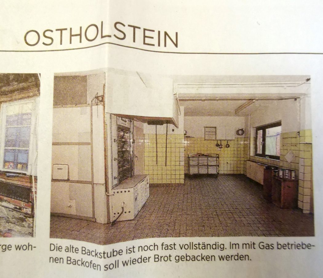 Geburtshaus, Weber Café