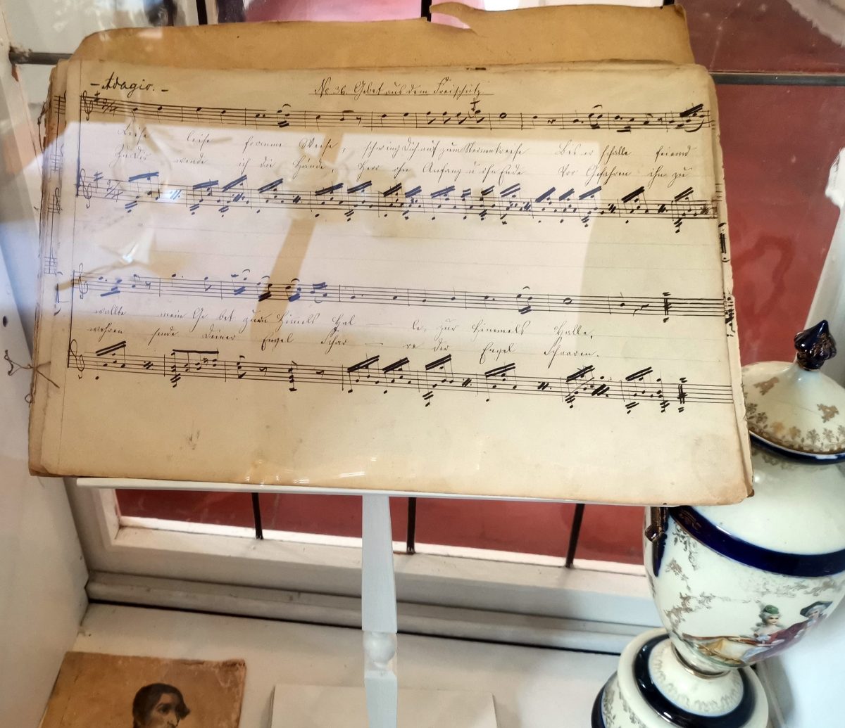 Geburtshaus,  Weber Café